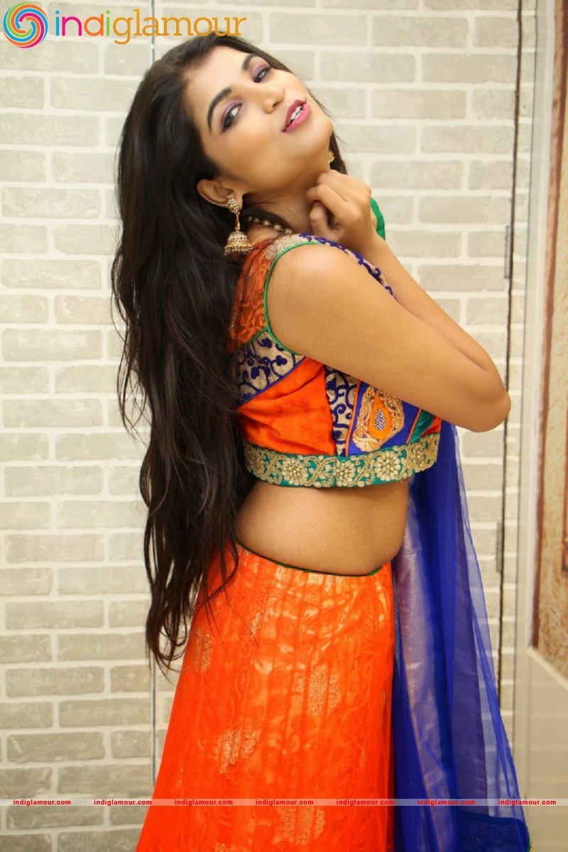 Isha Priyanka Actress hd photo