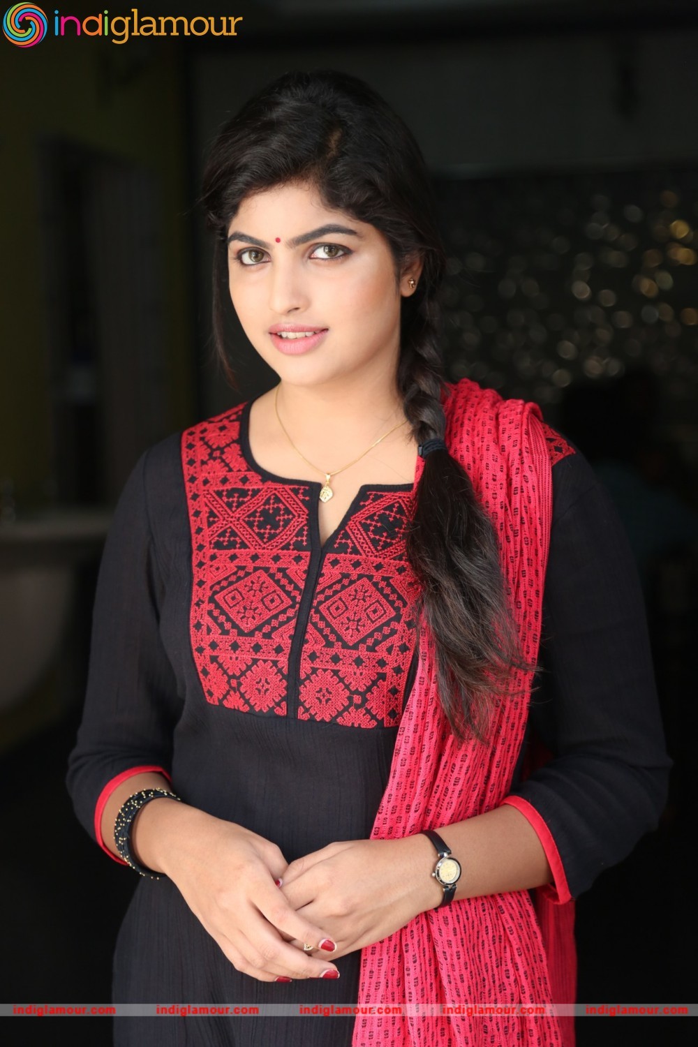Naina Sarwar Actress hd photo