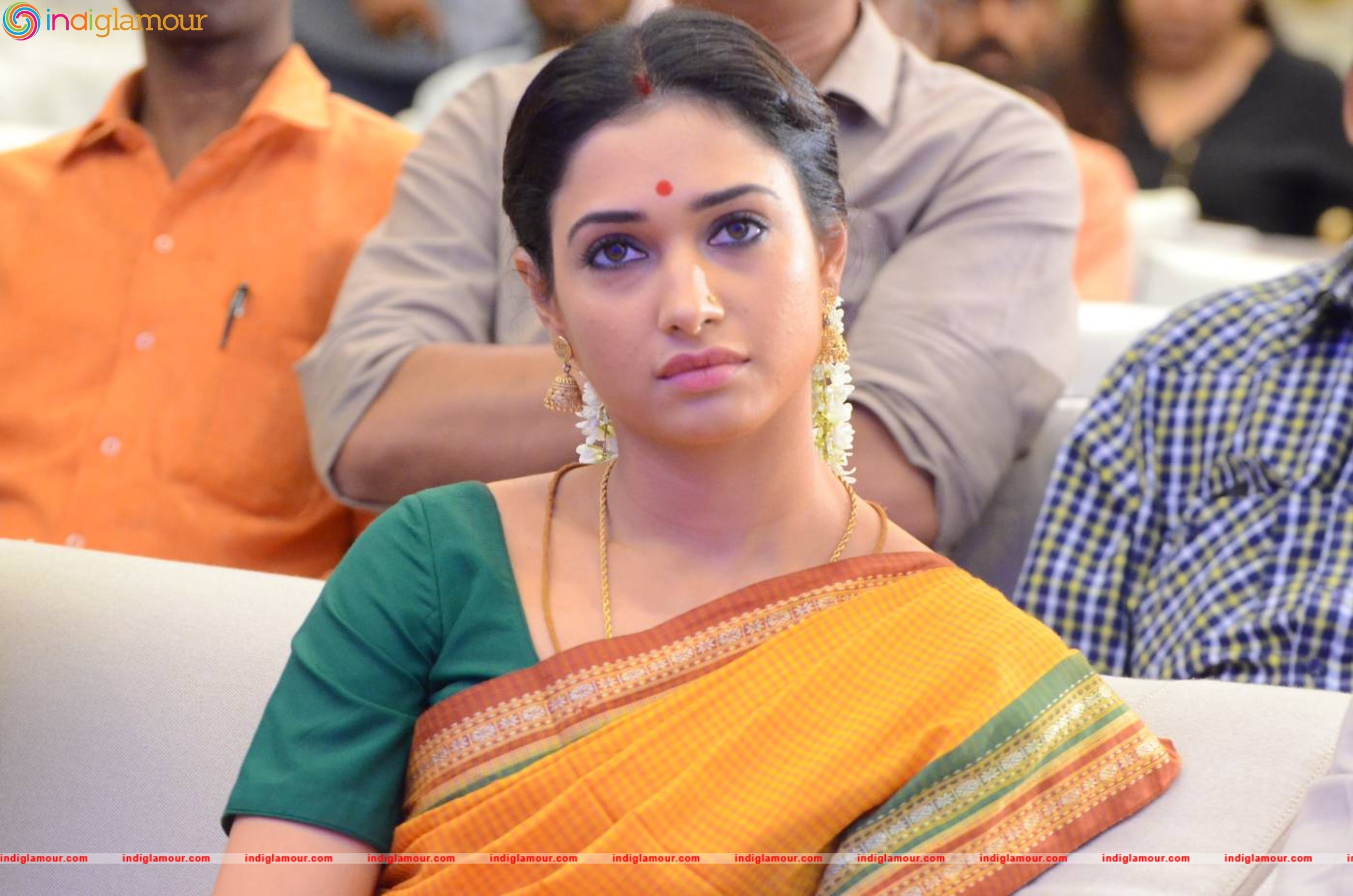 Tamannaah Actress hd photo