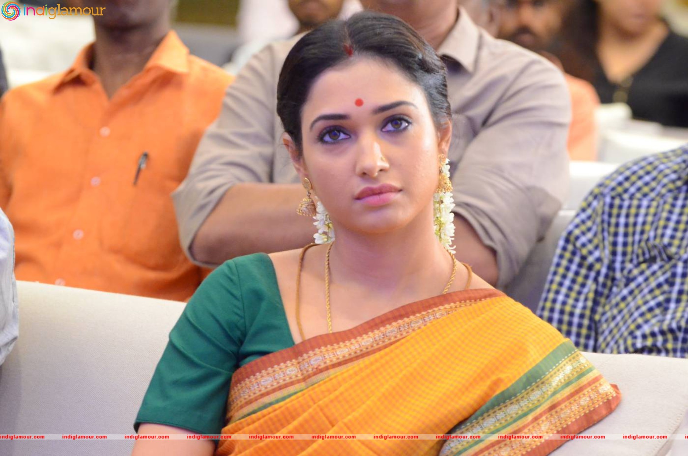 Tamannaah Actress hd photo
