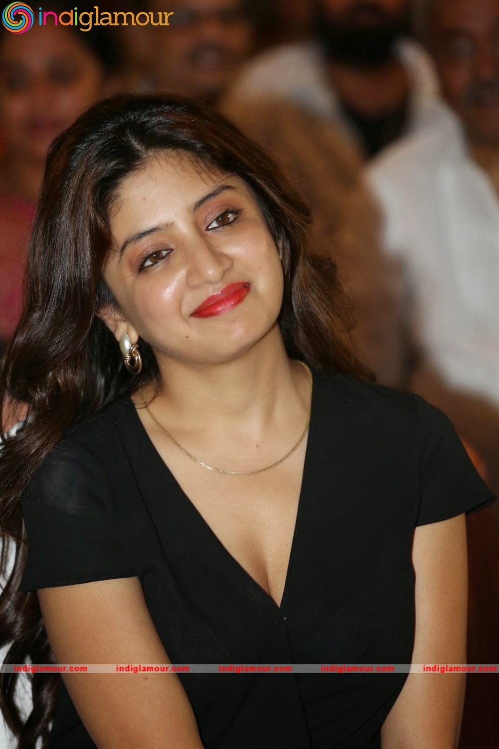 Poonam Kaur Actress hd photo
