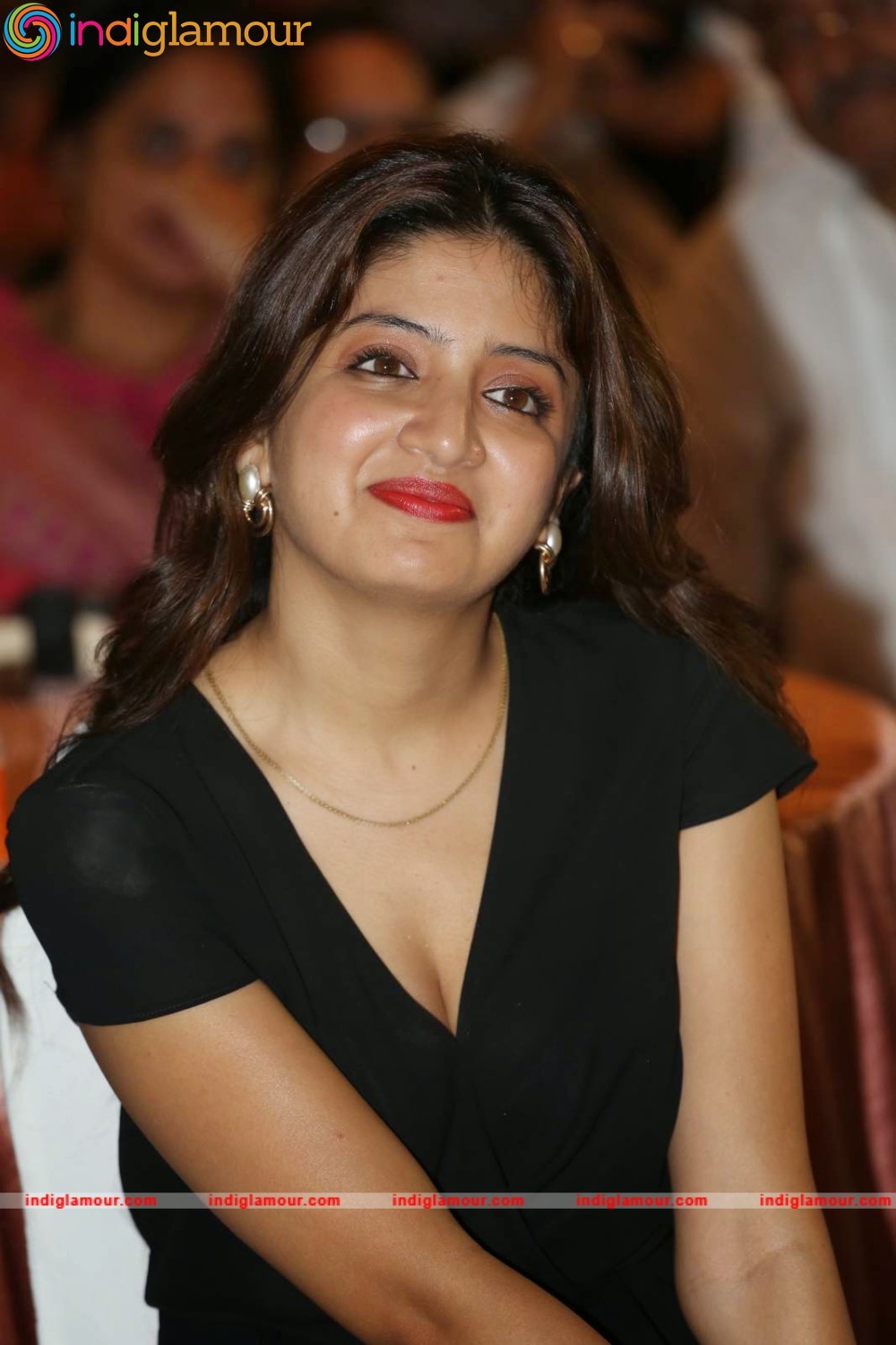 Poonam Kaur Actress hd photo