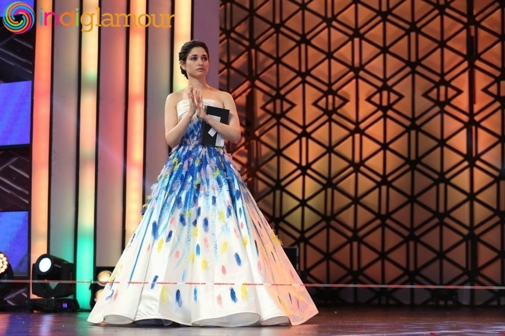 Tamannaah Actress hd photo