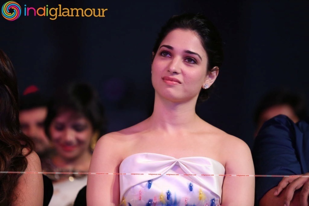 Tamannaah Actress hd photo