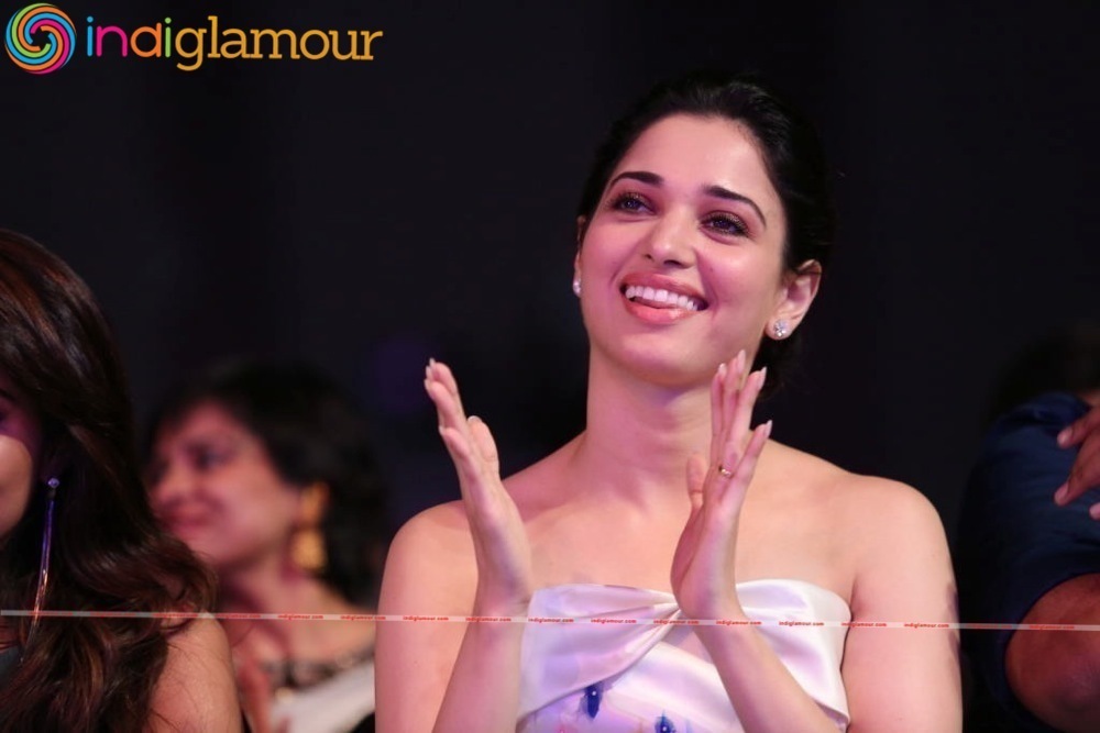 Tamannaah Actress hd photo