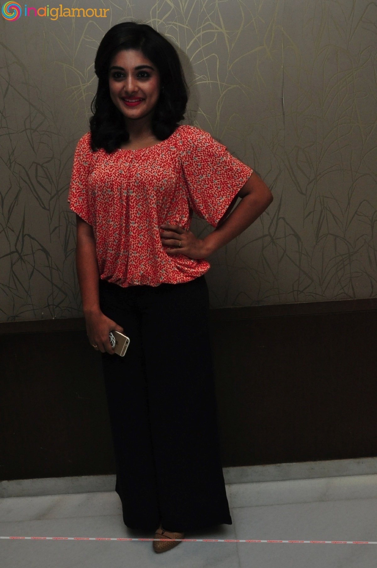 Niveda Thamas Actress hd photo