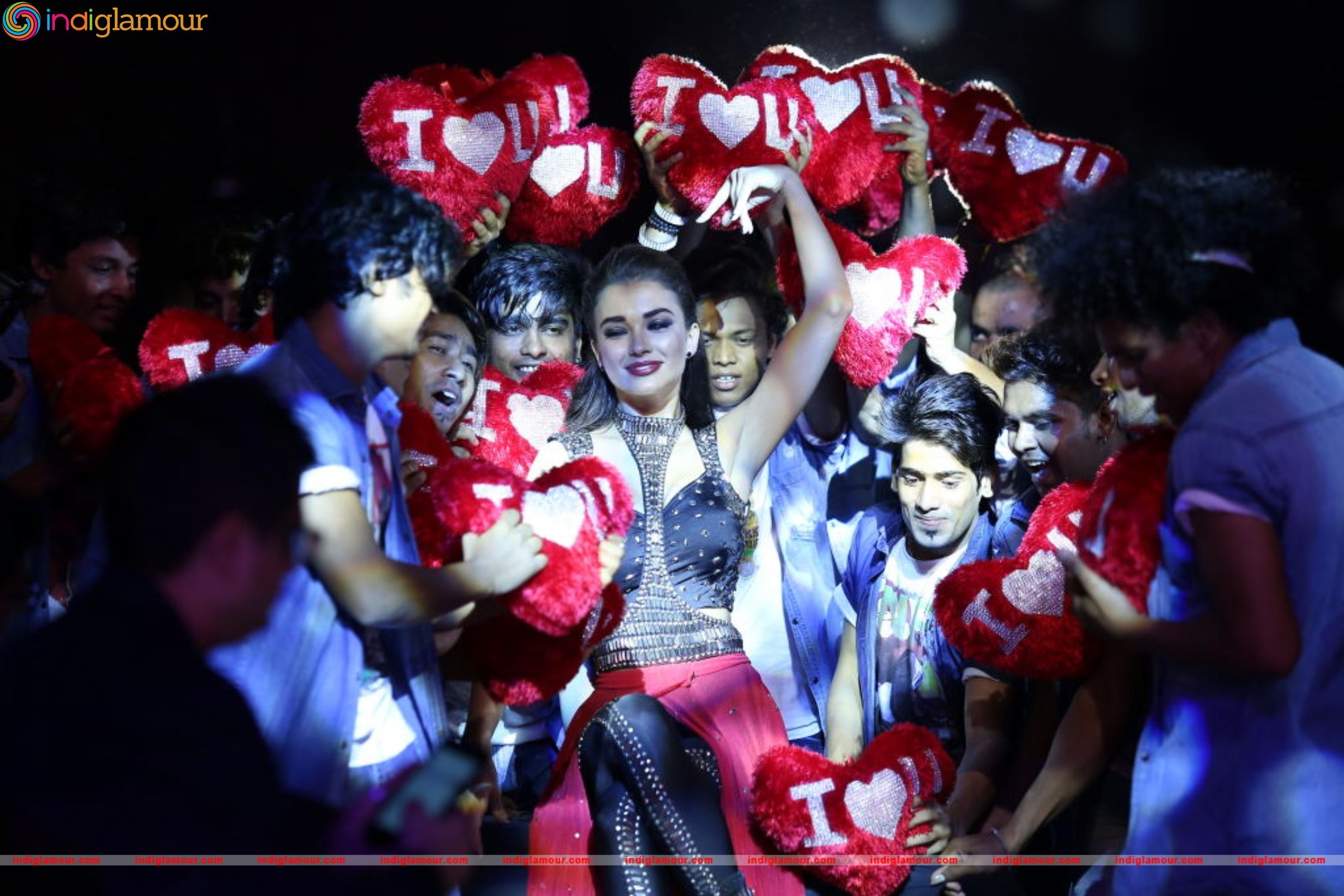 Amy Jackson Actress hd photo