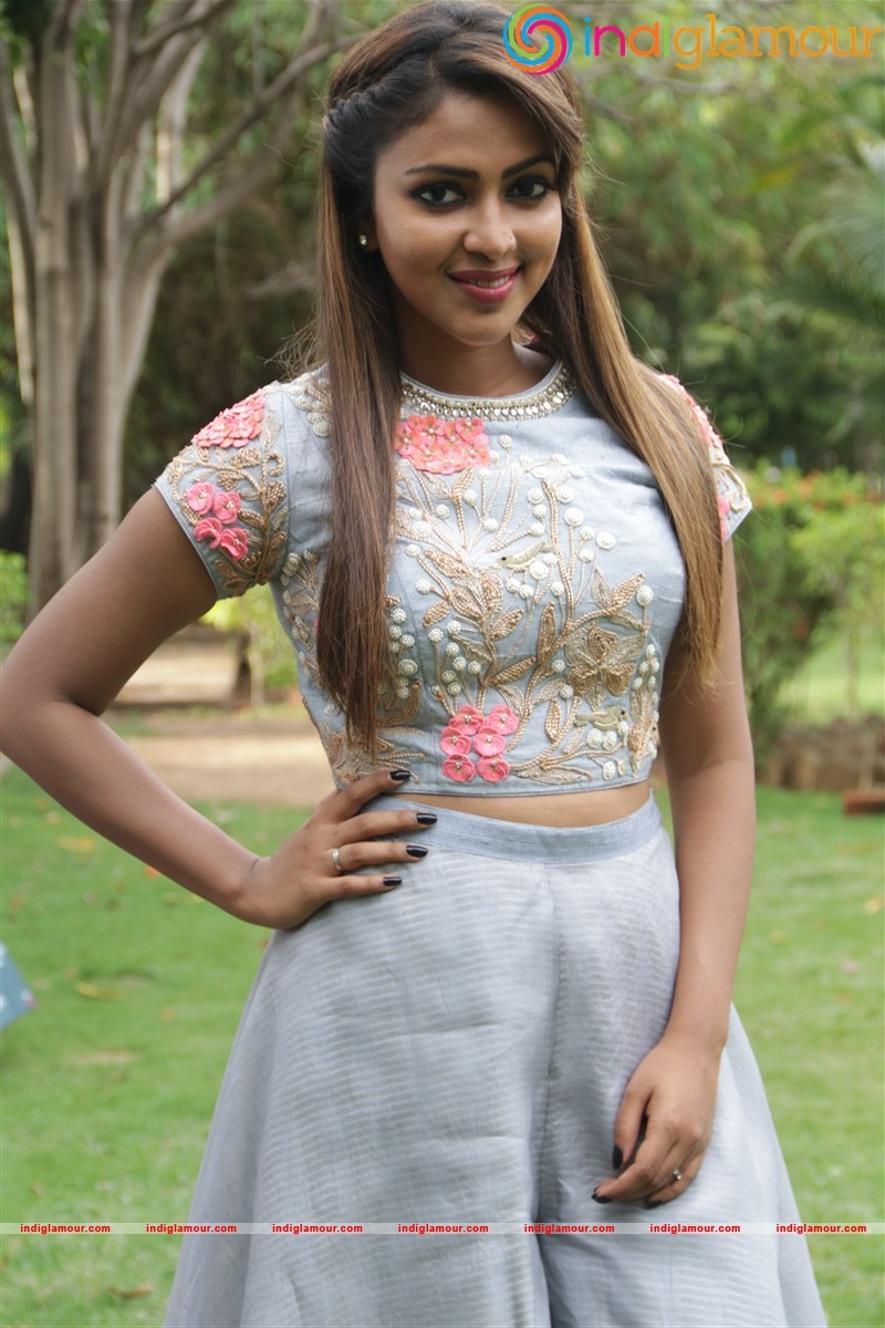 Amala Paul Actress hd photo