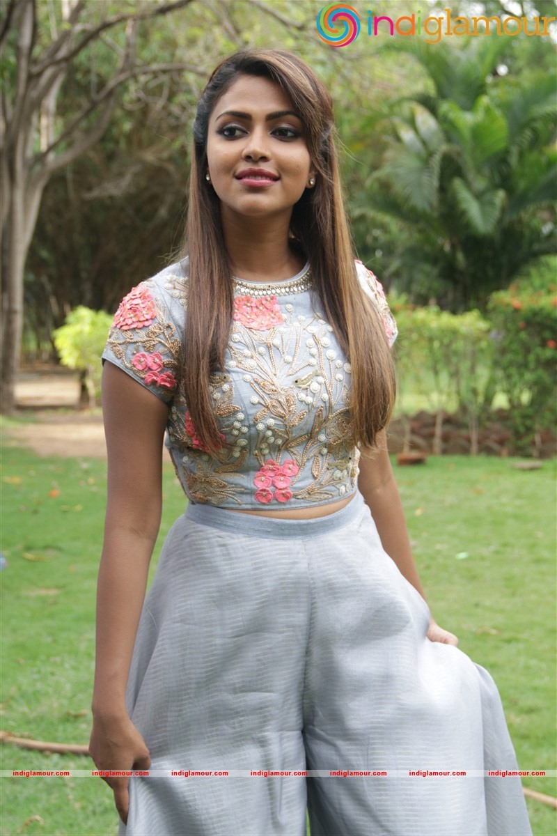Amala Paul Actress hd photo