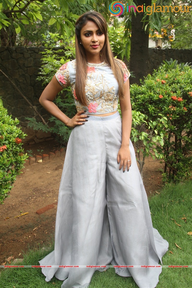 Amala Paul Actress hd photo