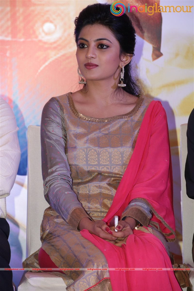 Anandhi Actress hd photo