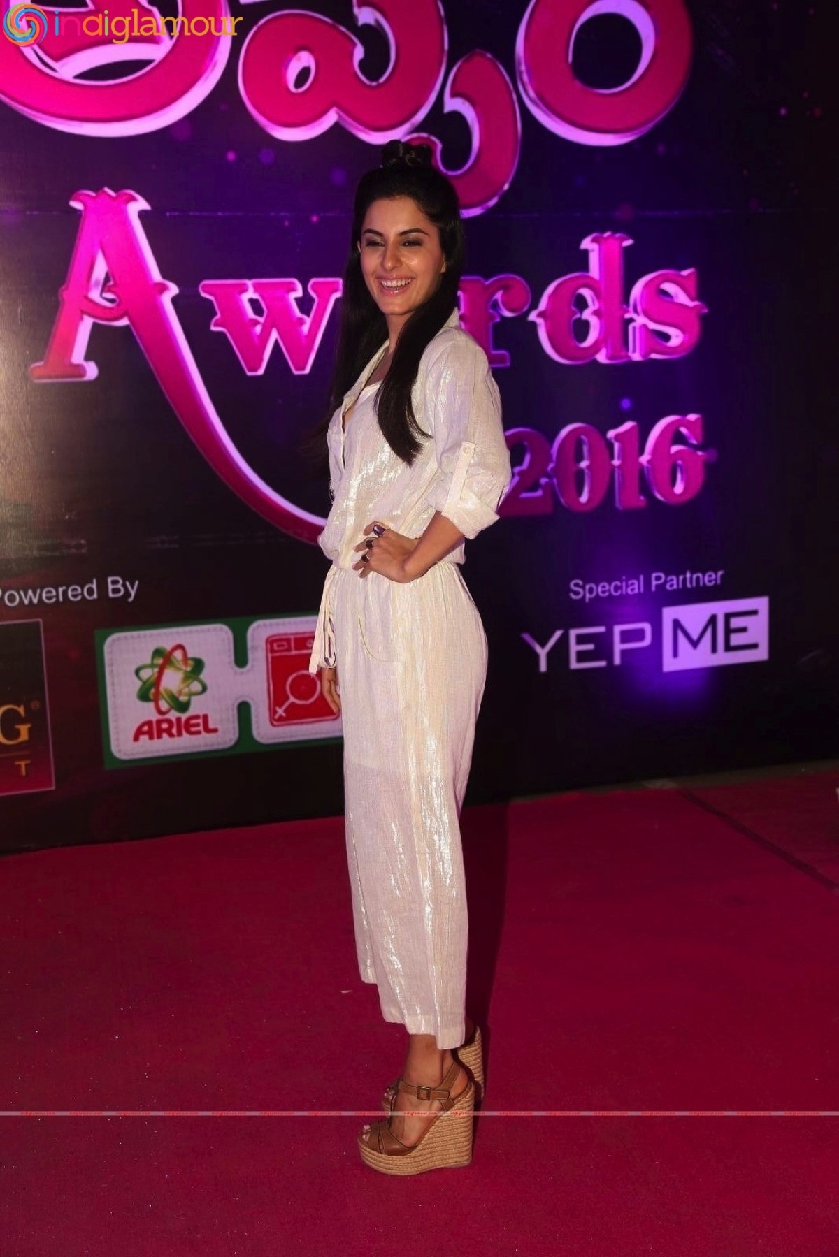 Isha Talwar Actress hd photo