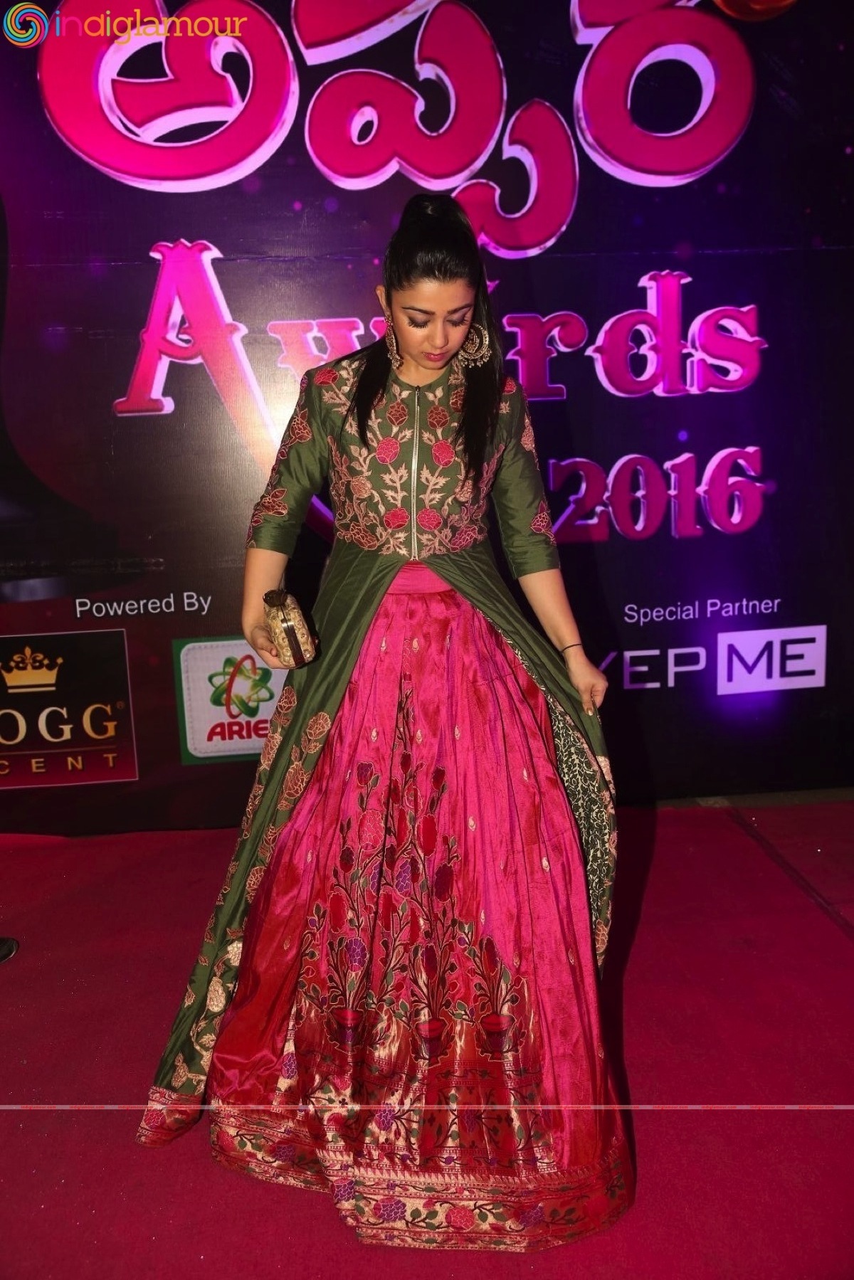 Charmy Kaur Actress hd photo