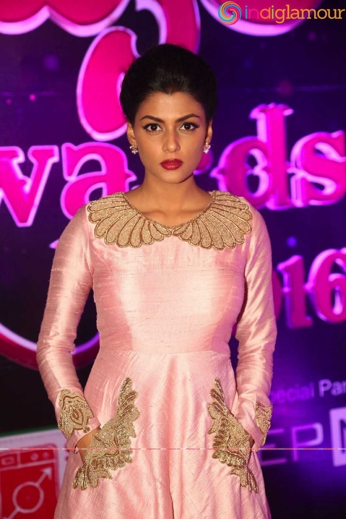 Anisha Ambrose Actress hd photo