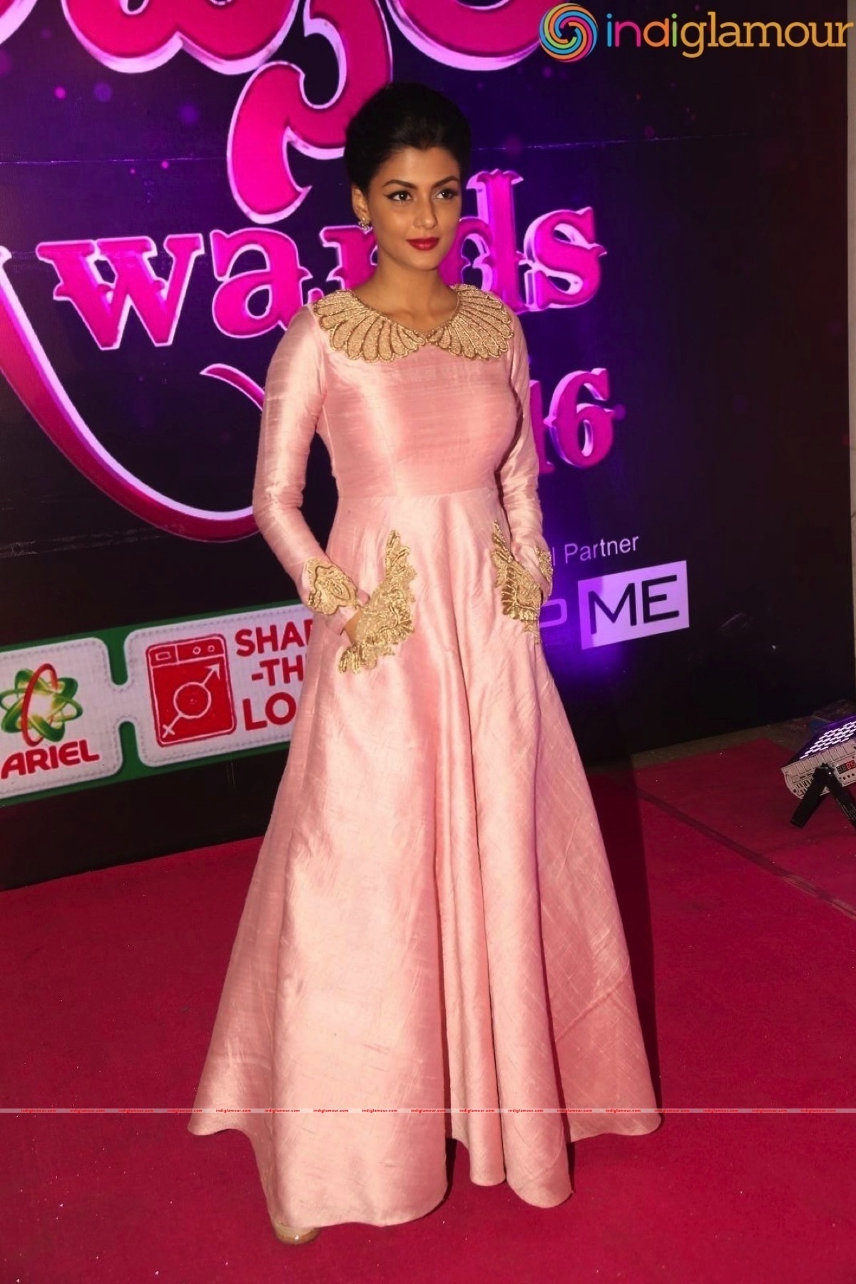 Anisha Ambrose Actress hd photo