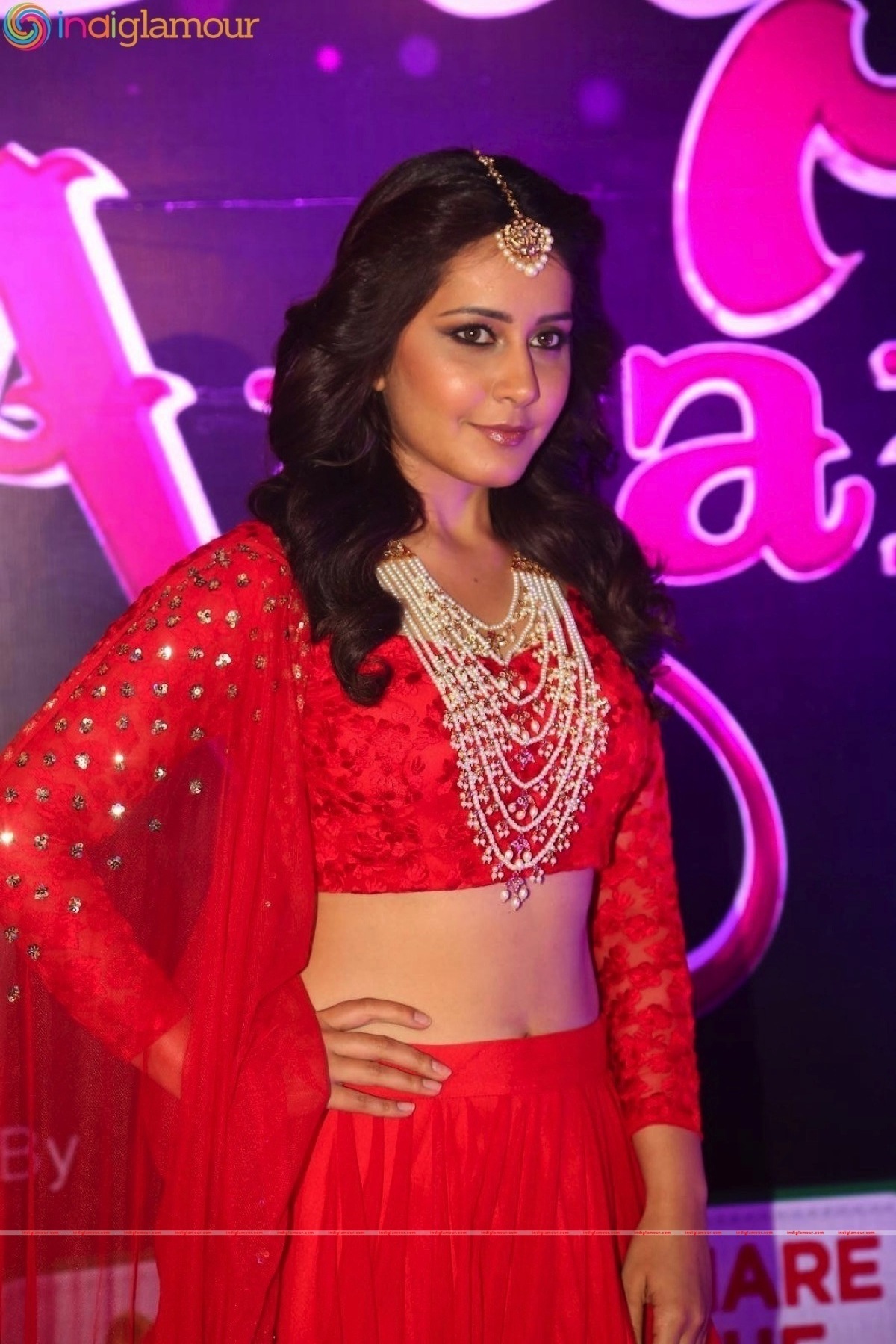 Raashi Khanna Actress hd photo
