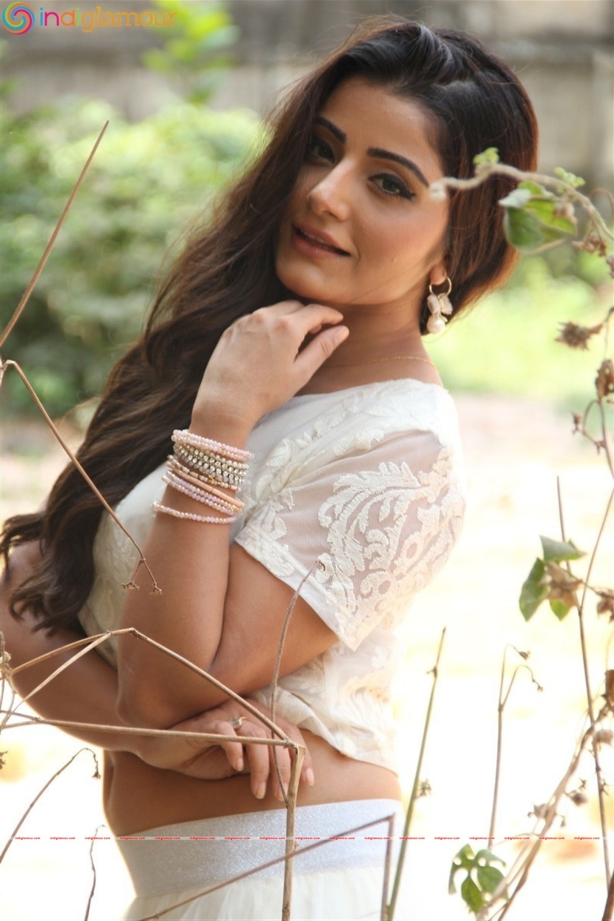 Aqsa Bhatt Actress hd photo