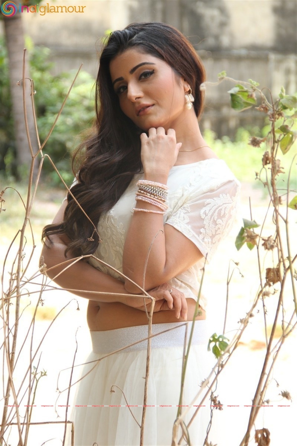 Aqsa Bhatt Actress hd photo