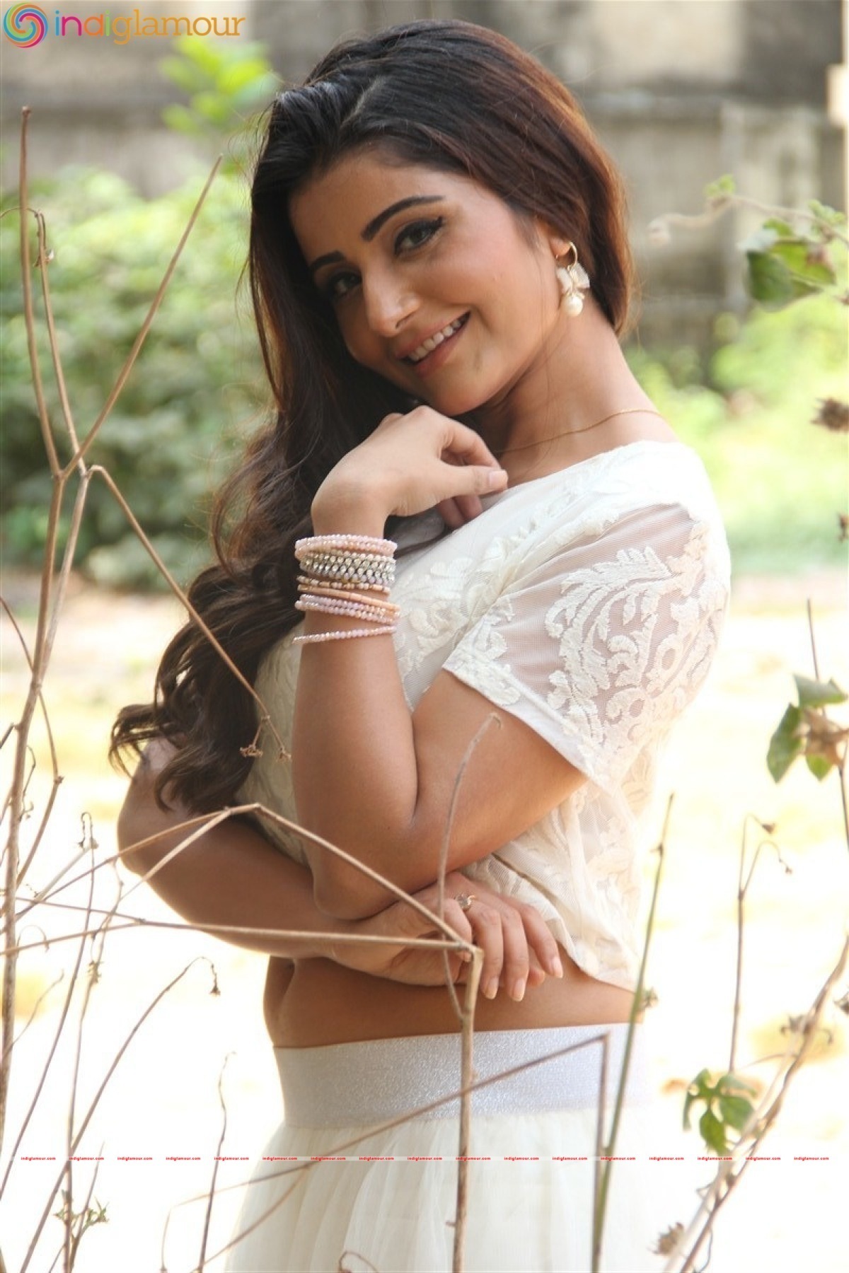 Aqsa Bhatt Actress hd photo