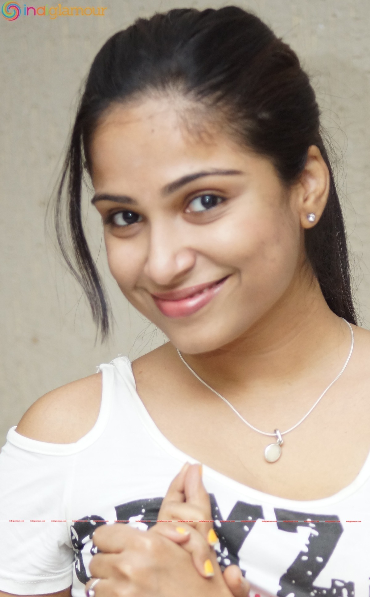 Vrushali Gosavi Actress hd photo
