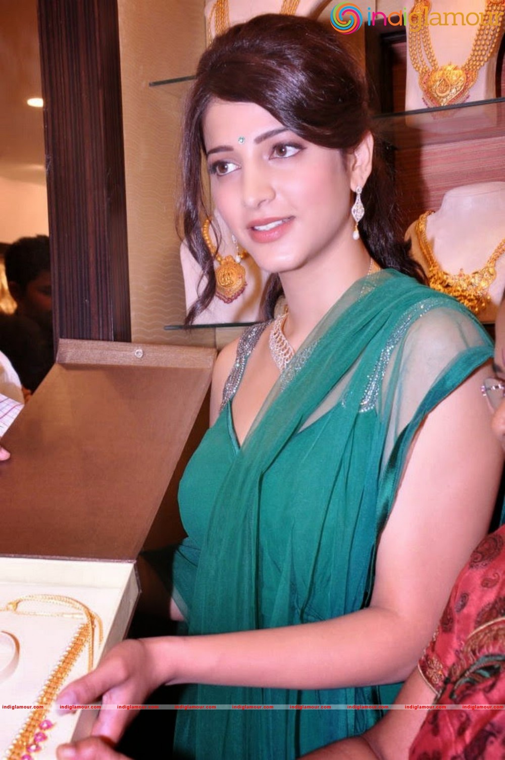 Shruthi Haasan Actress hd photo