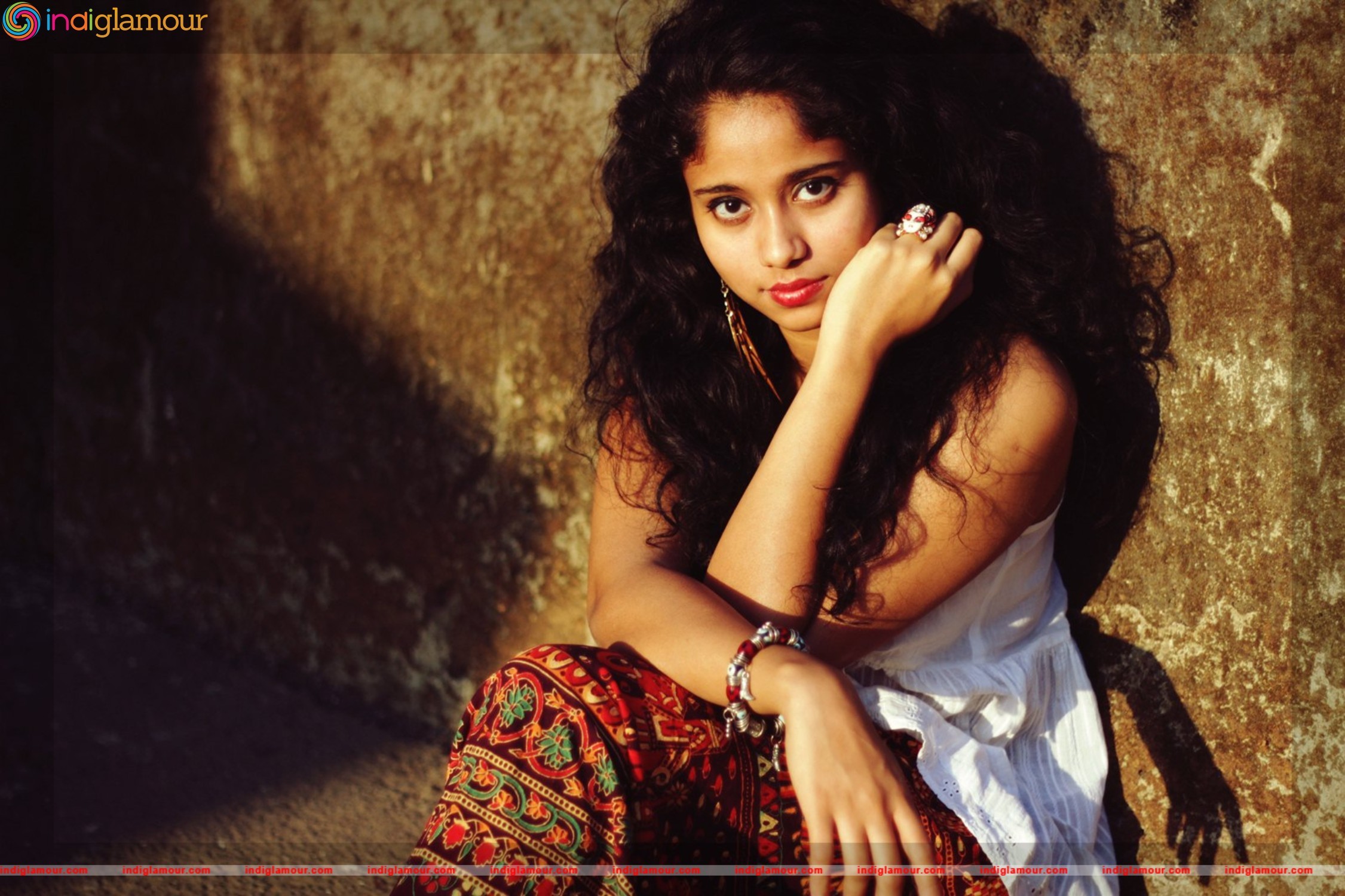 Actress Krisha Kurup New Photo Shoot Images Actress hd photo