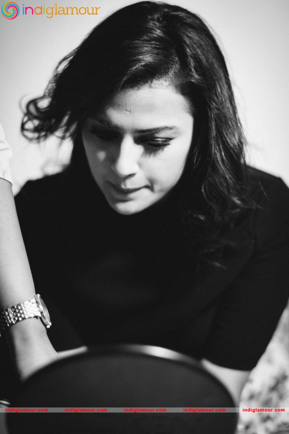 Shraddha Srinath Actress hd photo