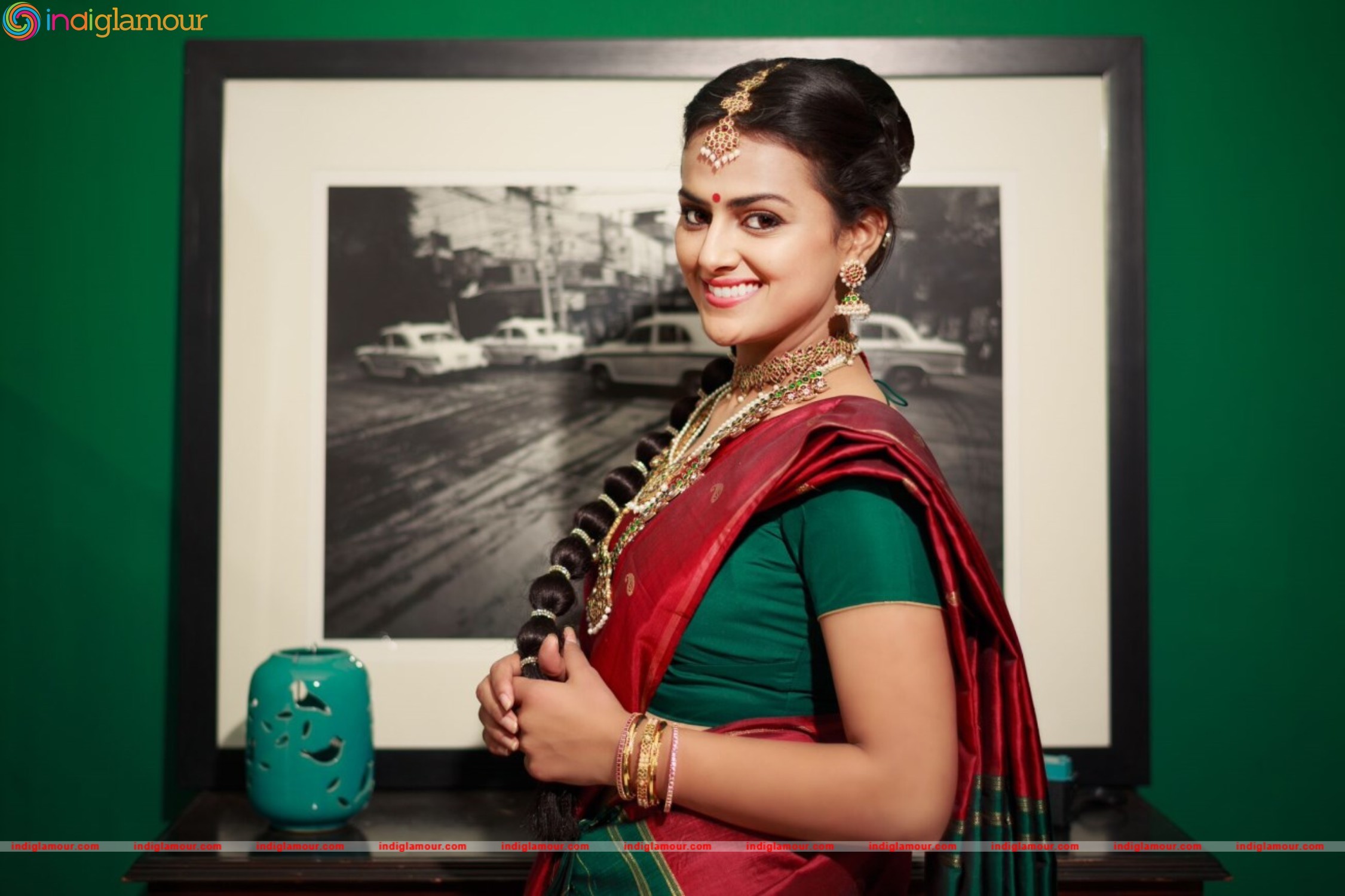 Shraddha Srinath Actress hd photo