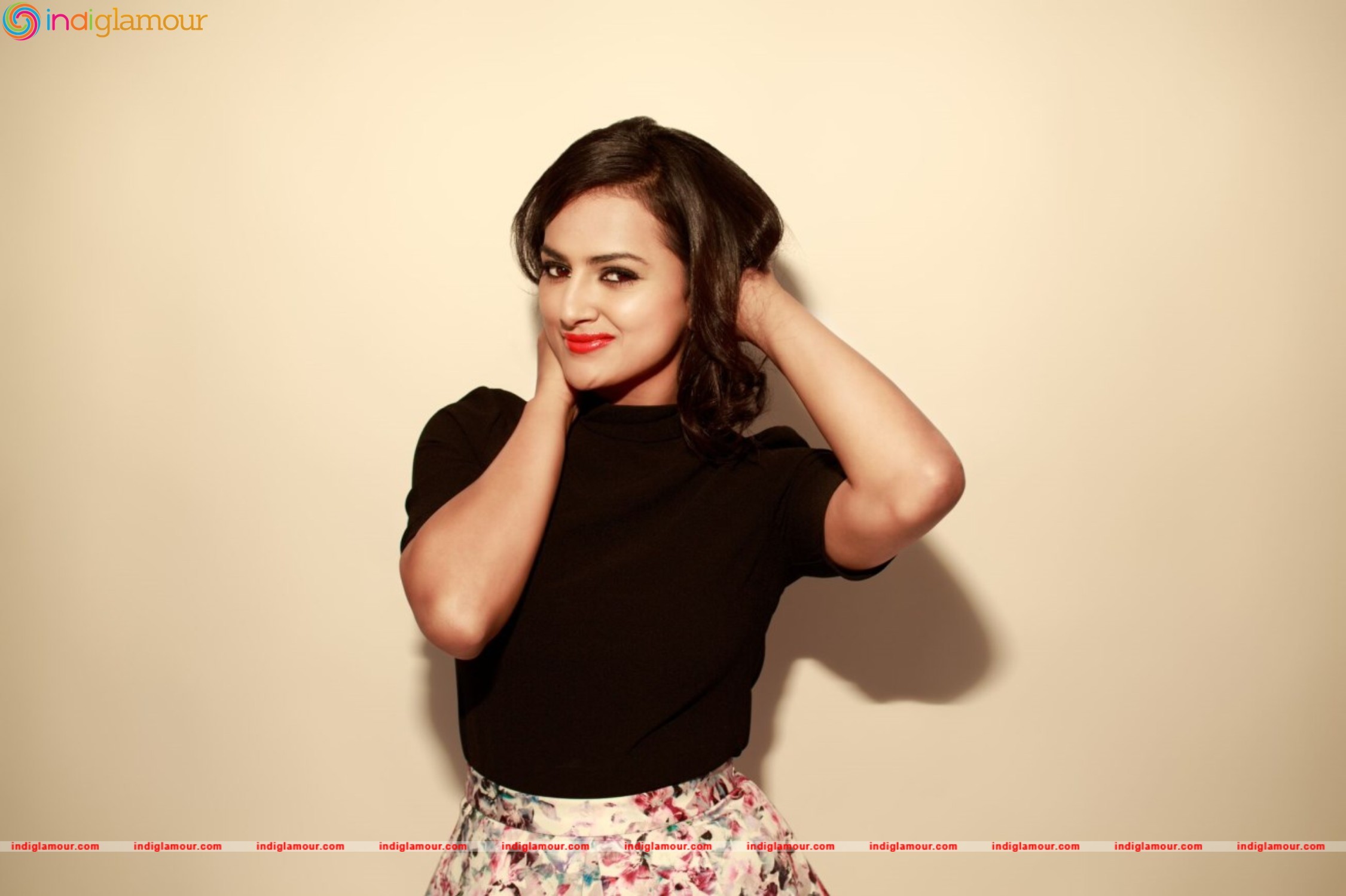 Shraddha Srinath Actress hd photo