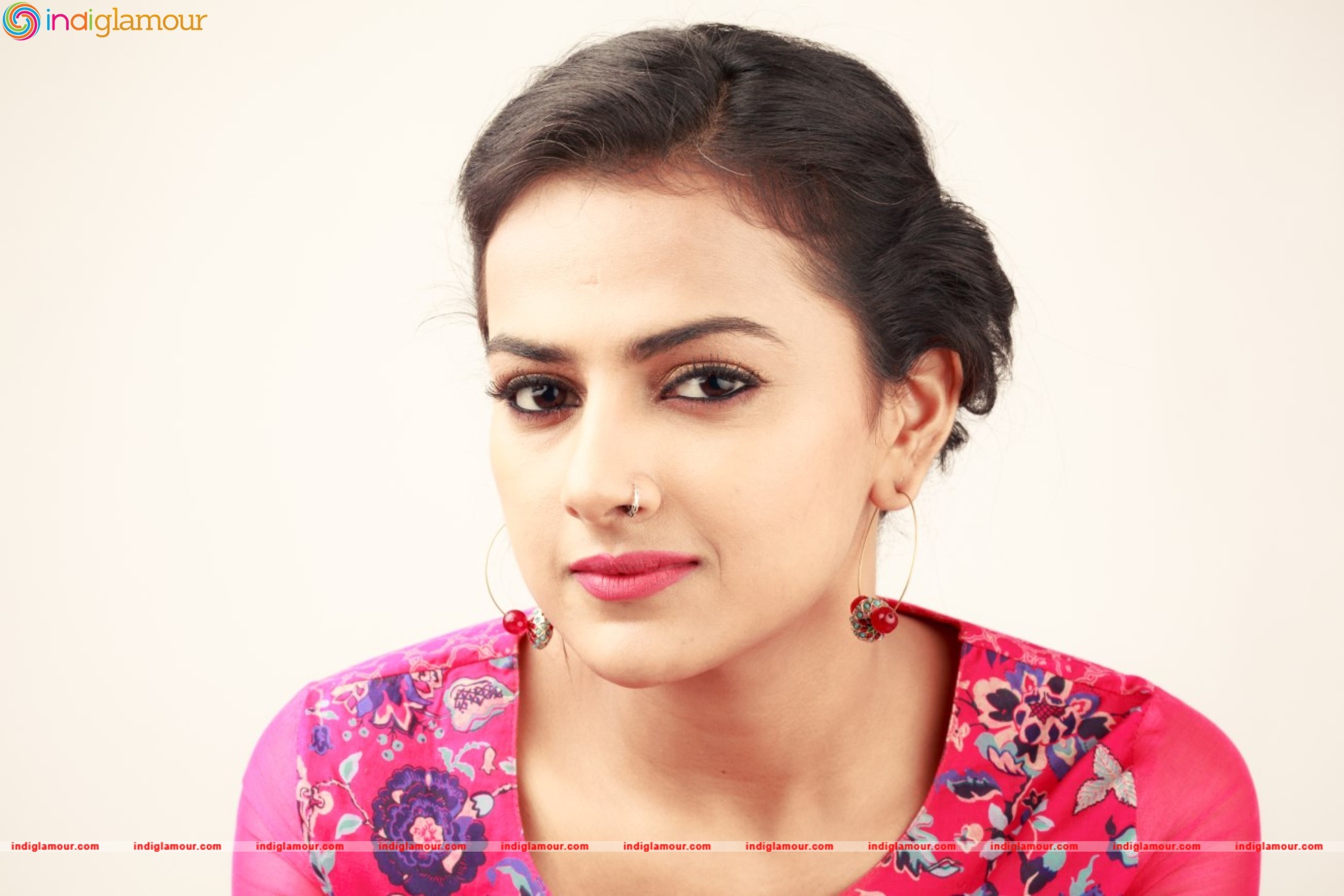 Shraddha Srinath Actress hd photo