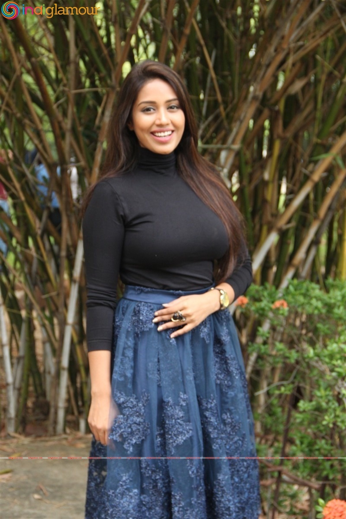 Nivetha Pethuraj Actress hd photo
