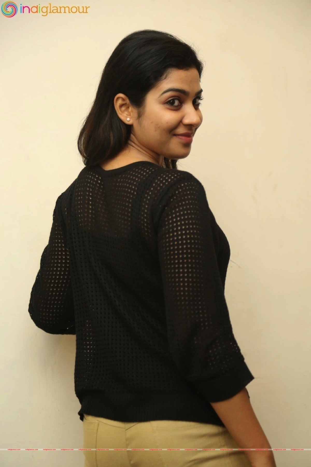 Satna Titus Actress hd photo