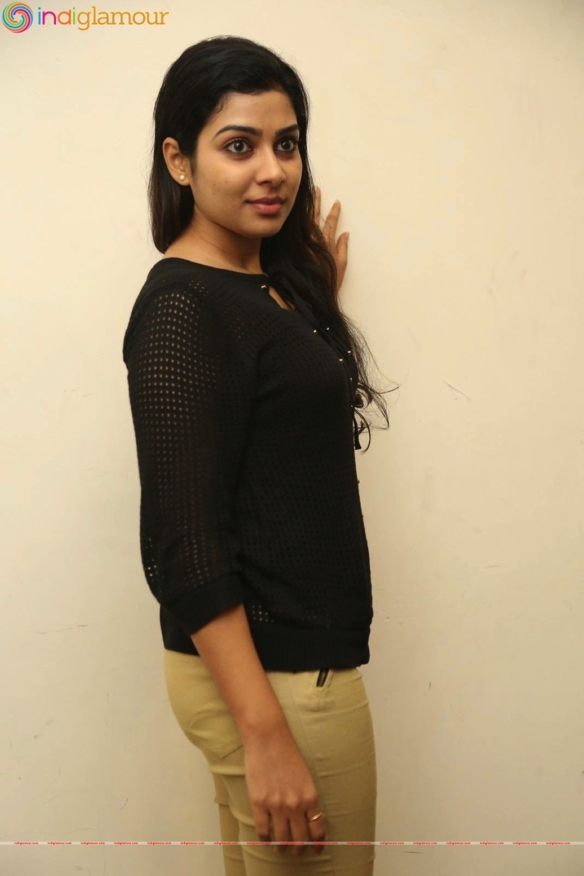 Satna Titus Actress hd photo