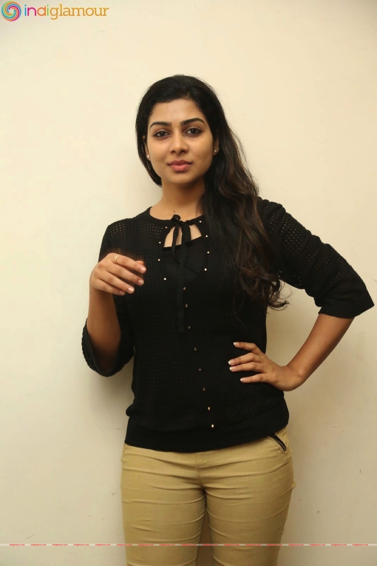 Satna Titus Actress hd photo