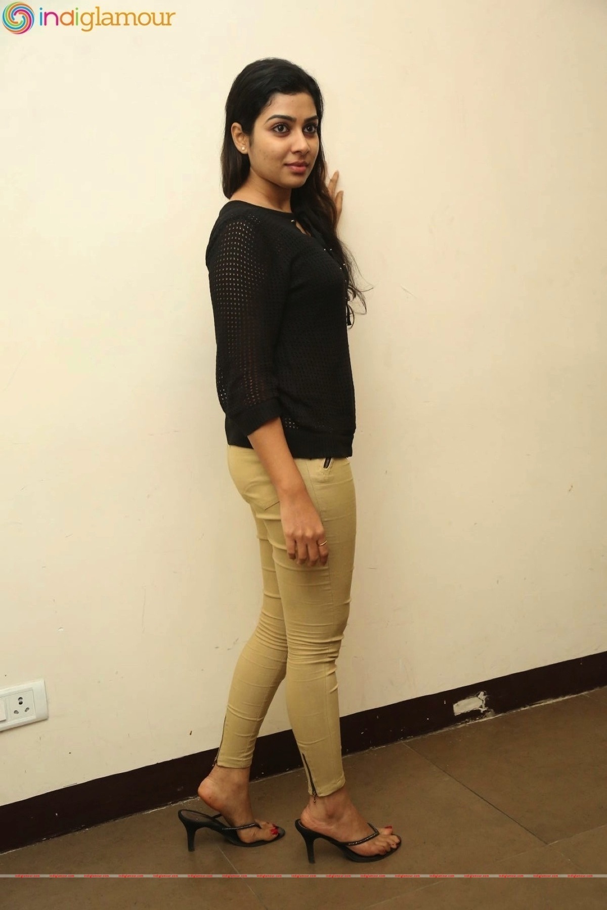 Satna Titus Actress hd photo