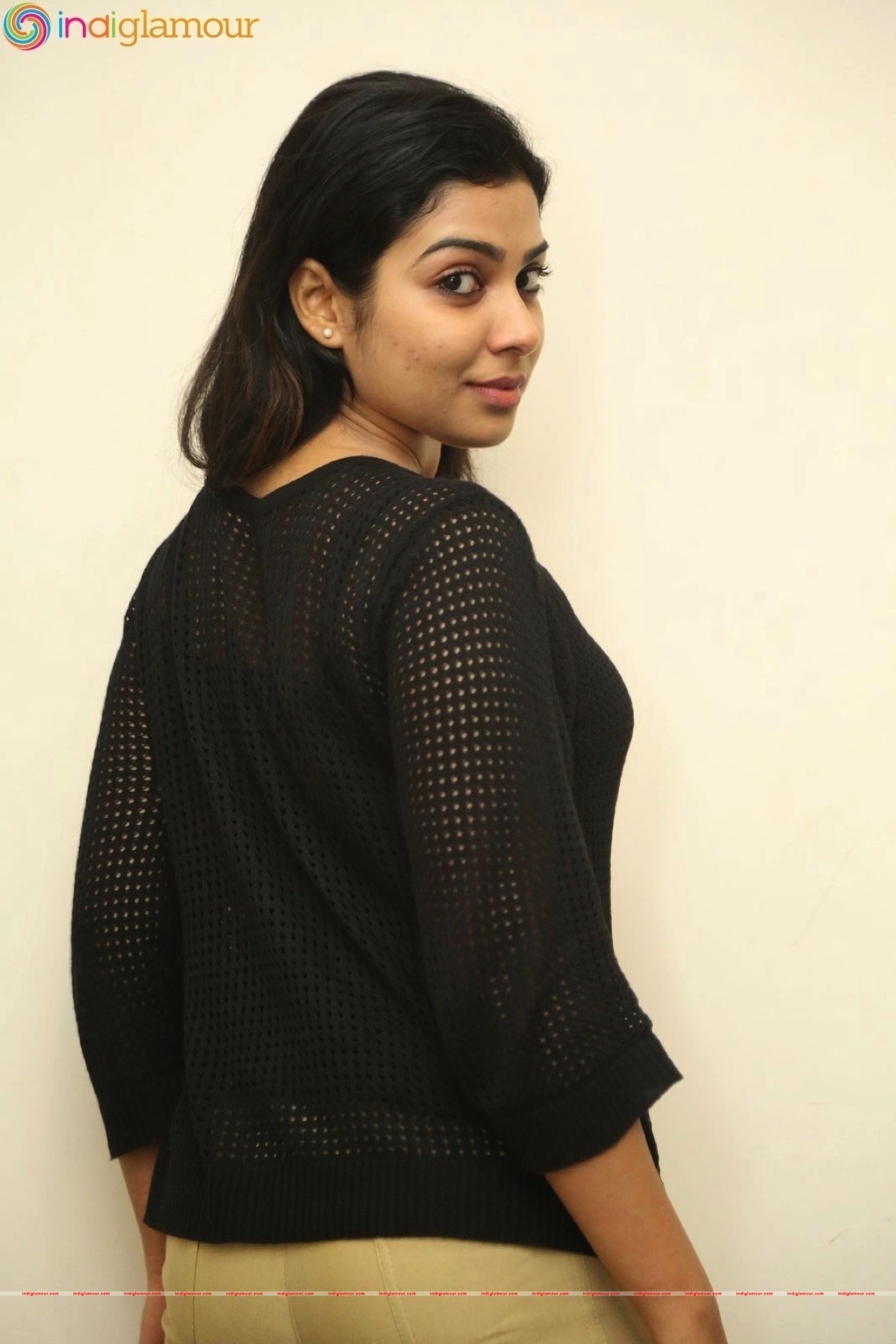 Satna Titus Actress hd photo