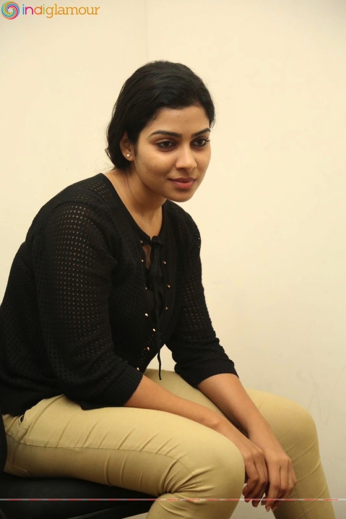 Satna Titus Actress hd photo