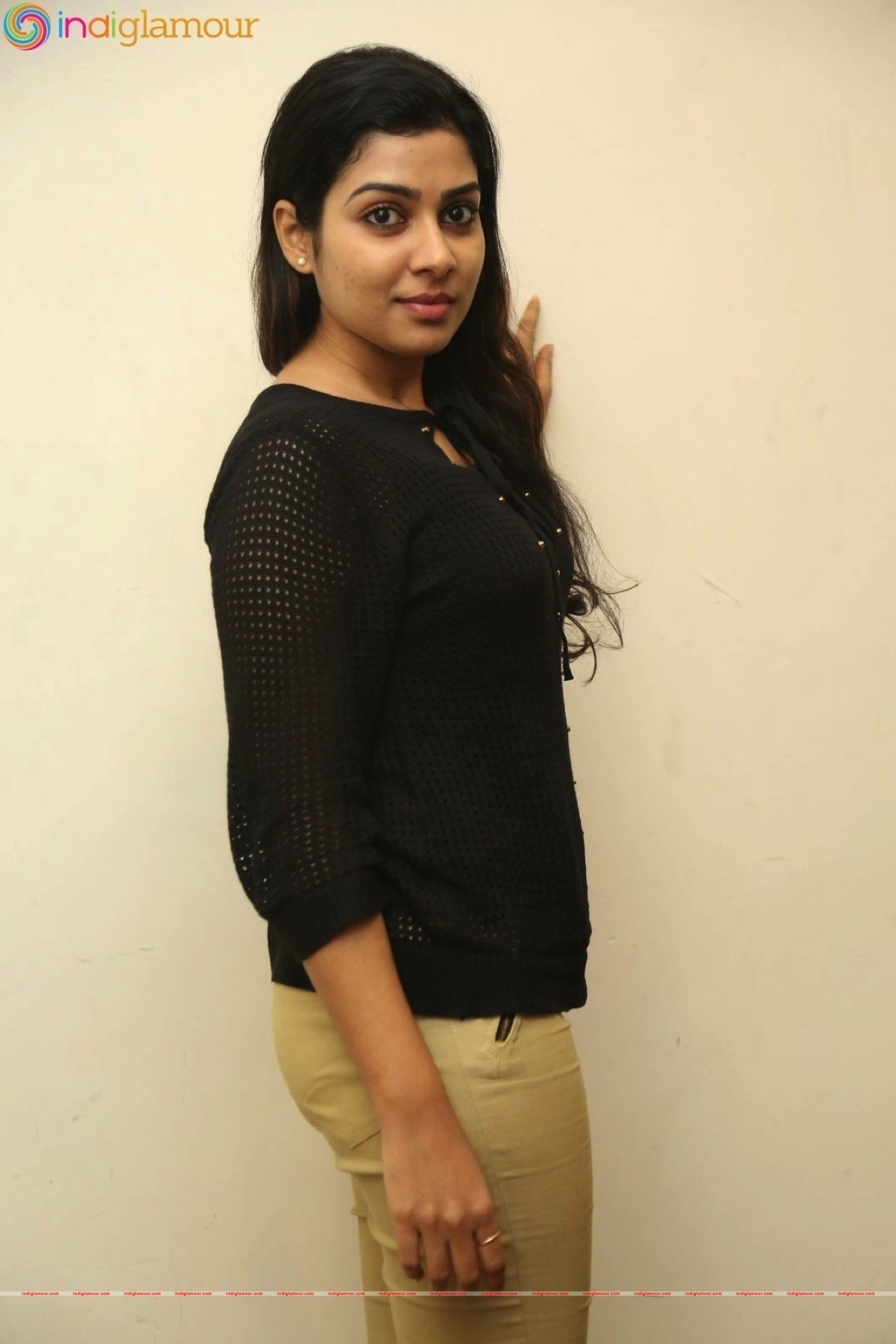 Satna Titus Actress hd photo