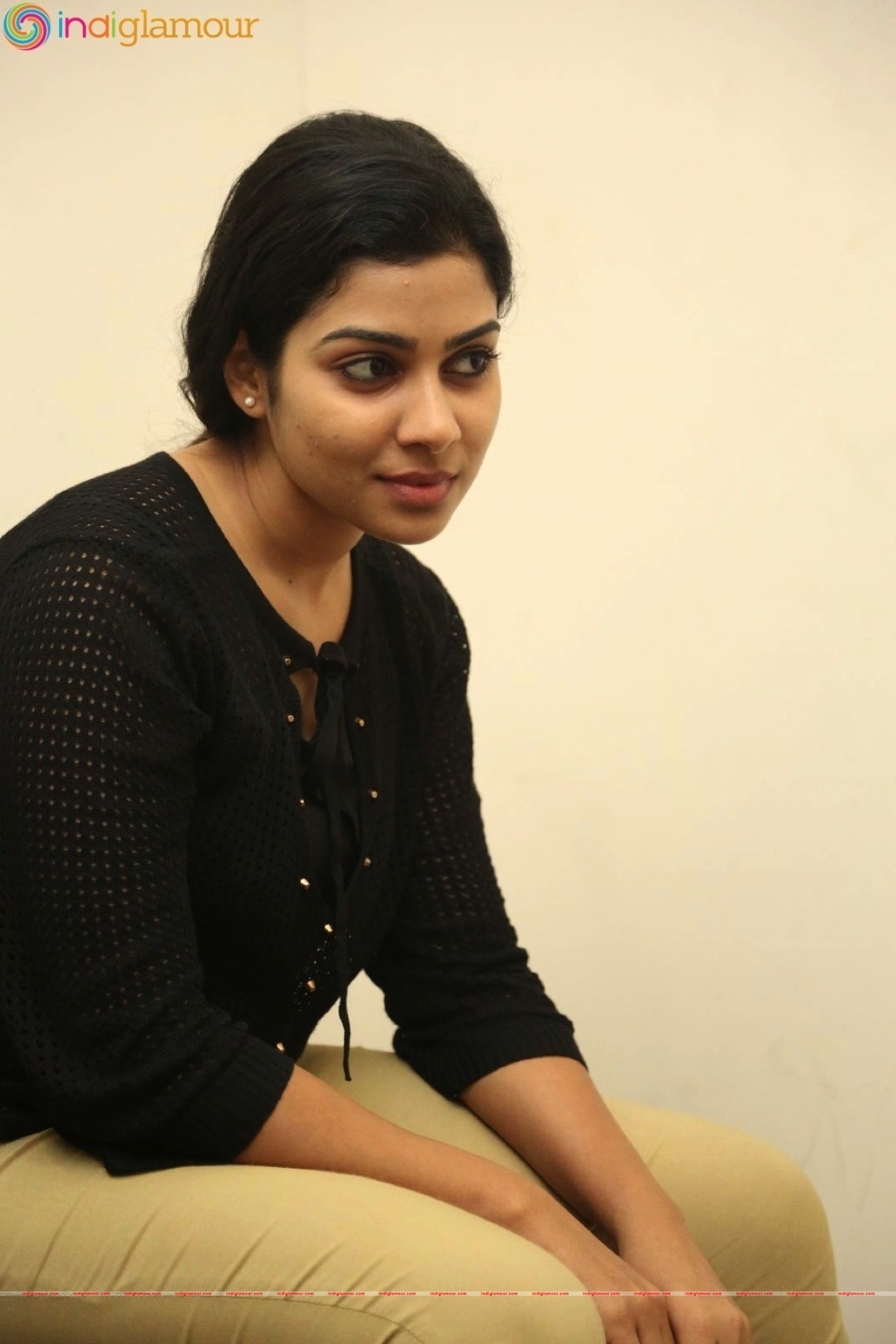 Satna Titus Actress hd photo