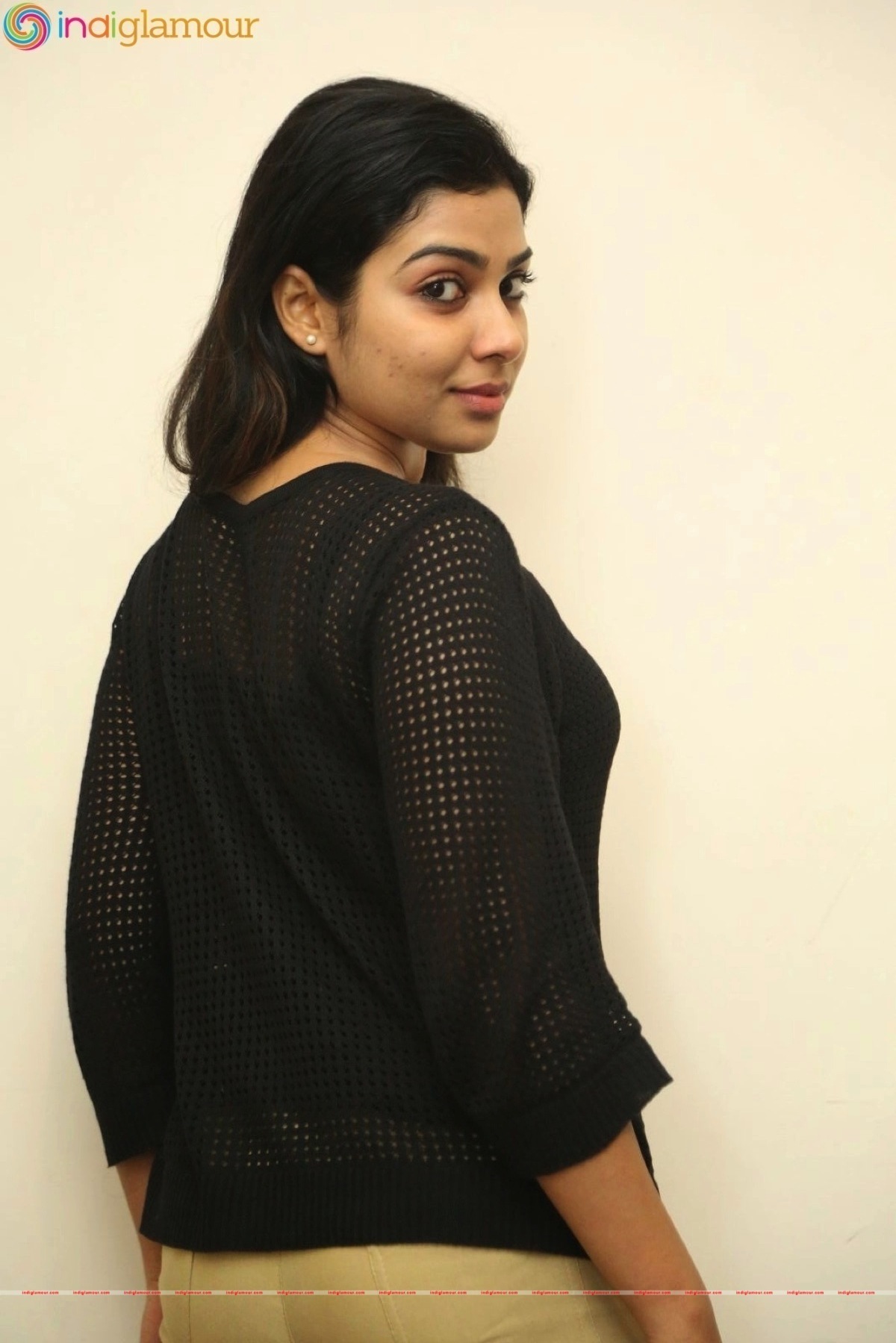 Satna Titus Actress hd photo