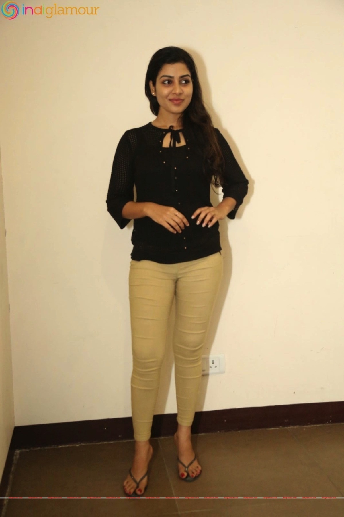 Satna Titus Actress hd photo