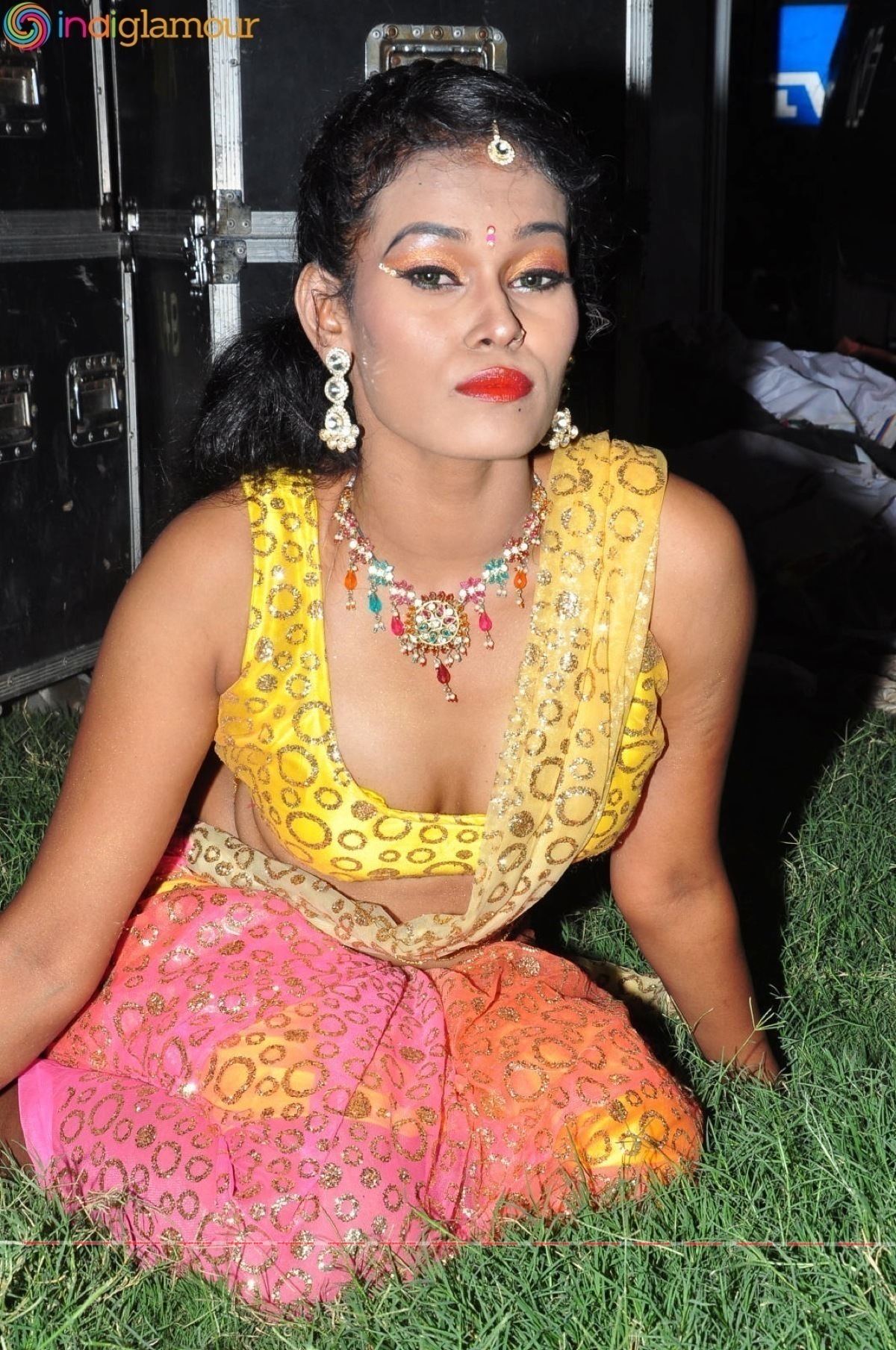 Nisha Actress hd photo