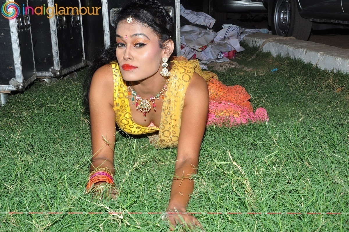 Nisha Actress hd photo