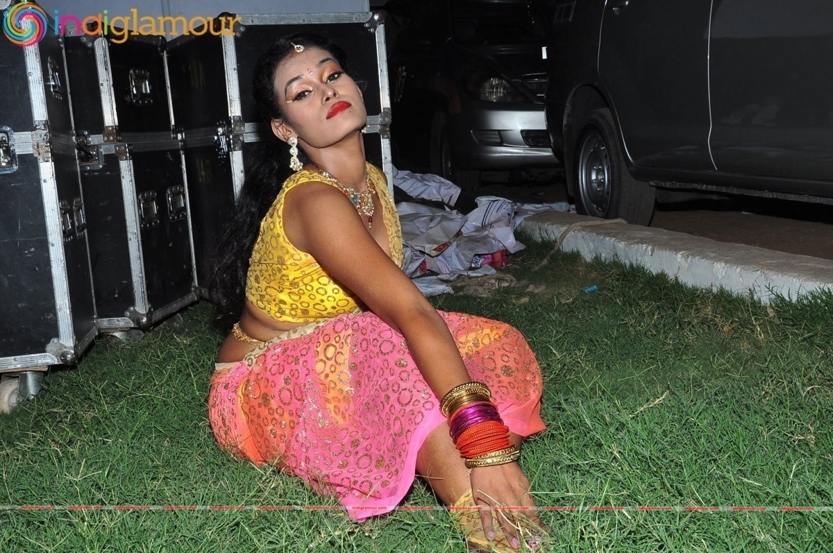 Nisha Actress hd photo