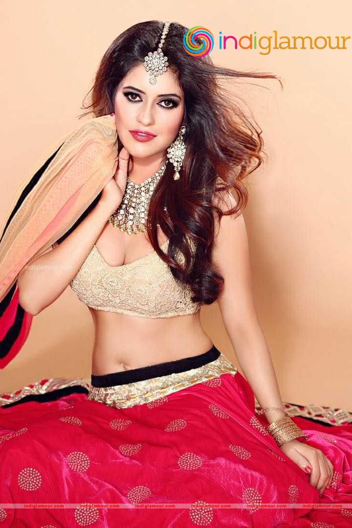 Aanchal Singh Actress hd photo