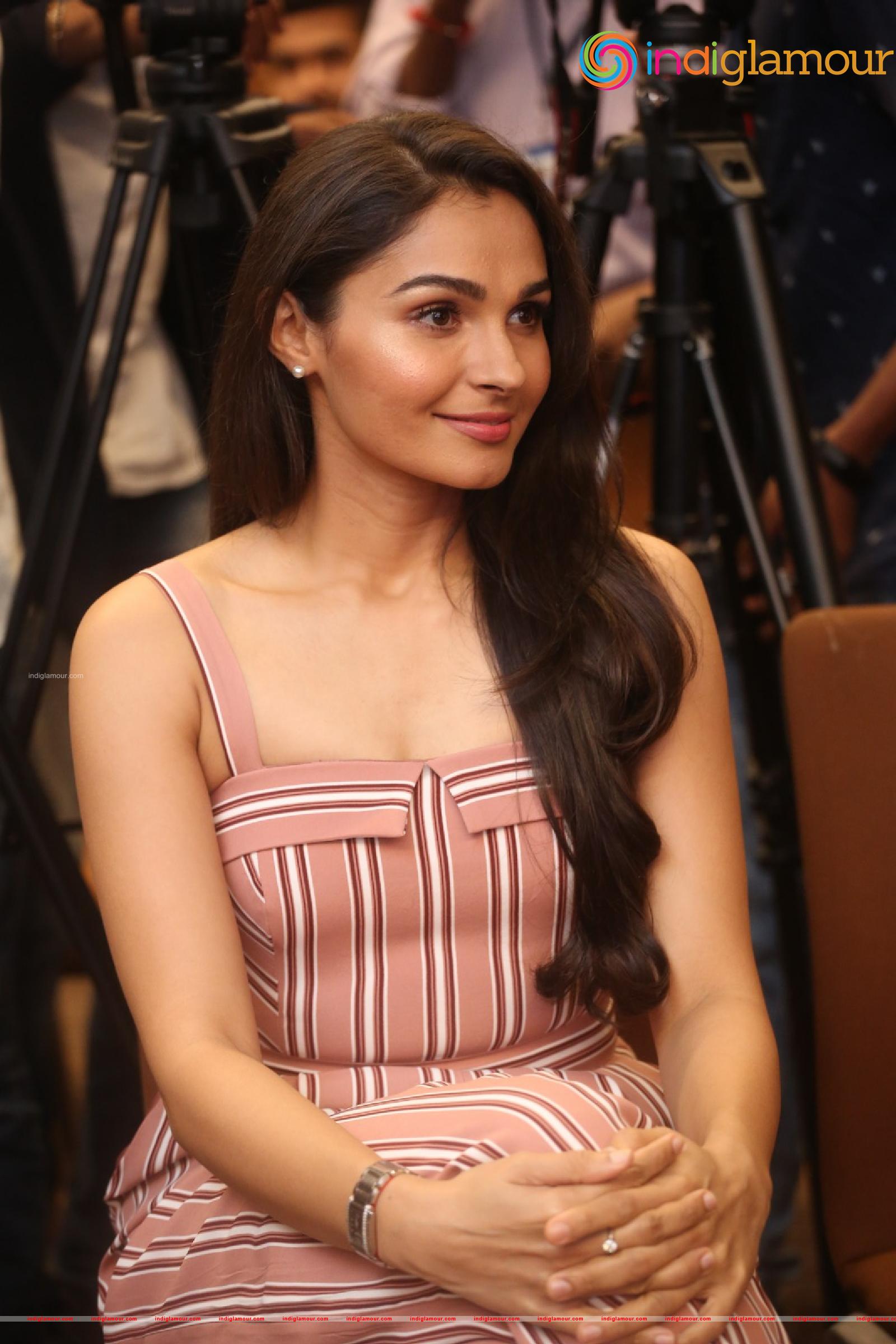 Andrea Jeremiah Actress hd photo