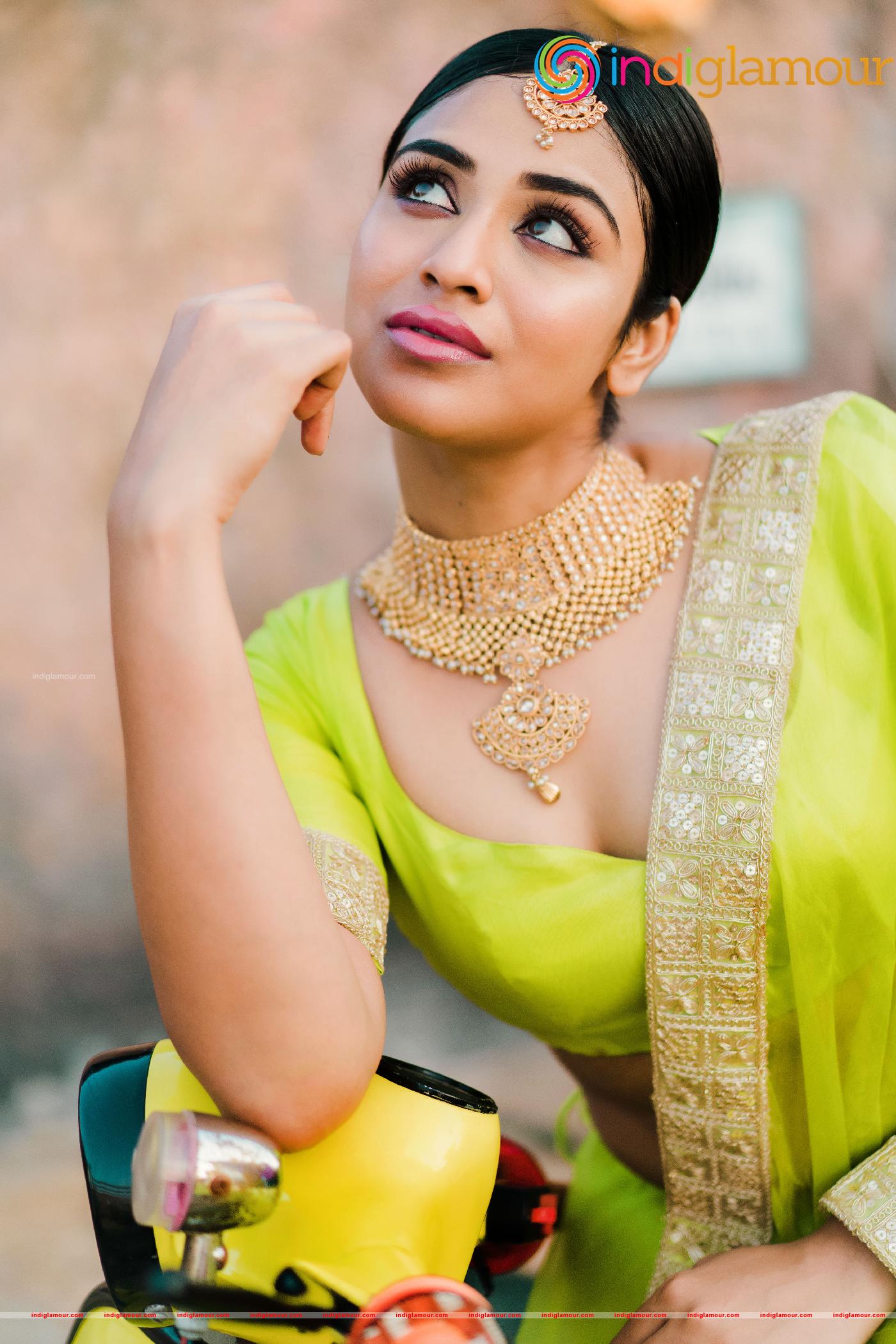 Indhuja Ravichandran Actress hd photo