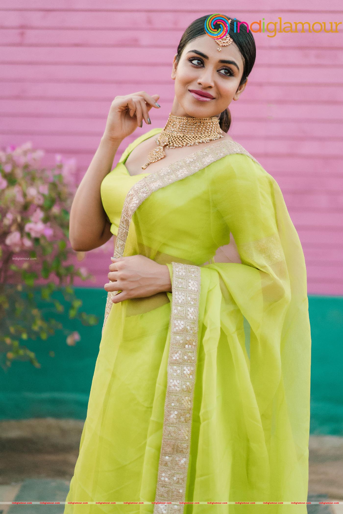 Indhuja Ravichandran Actress hd photo