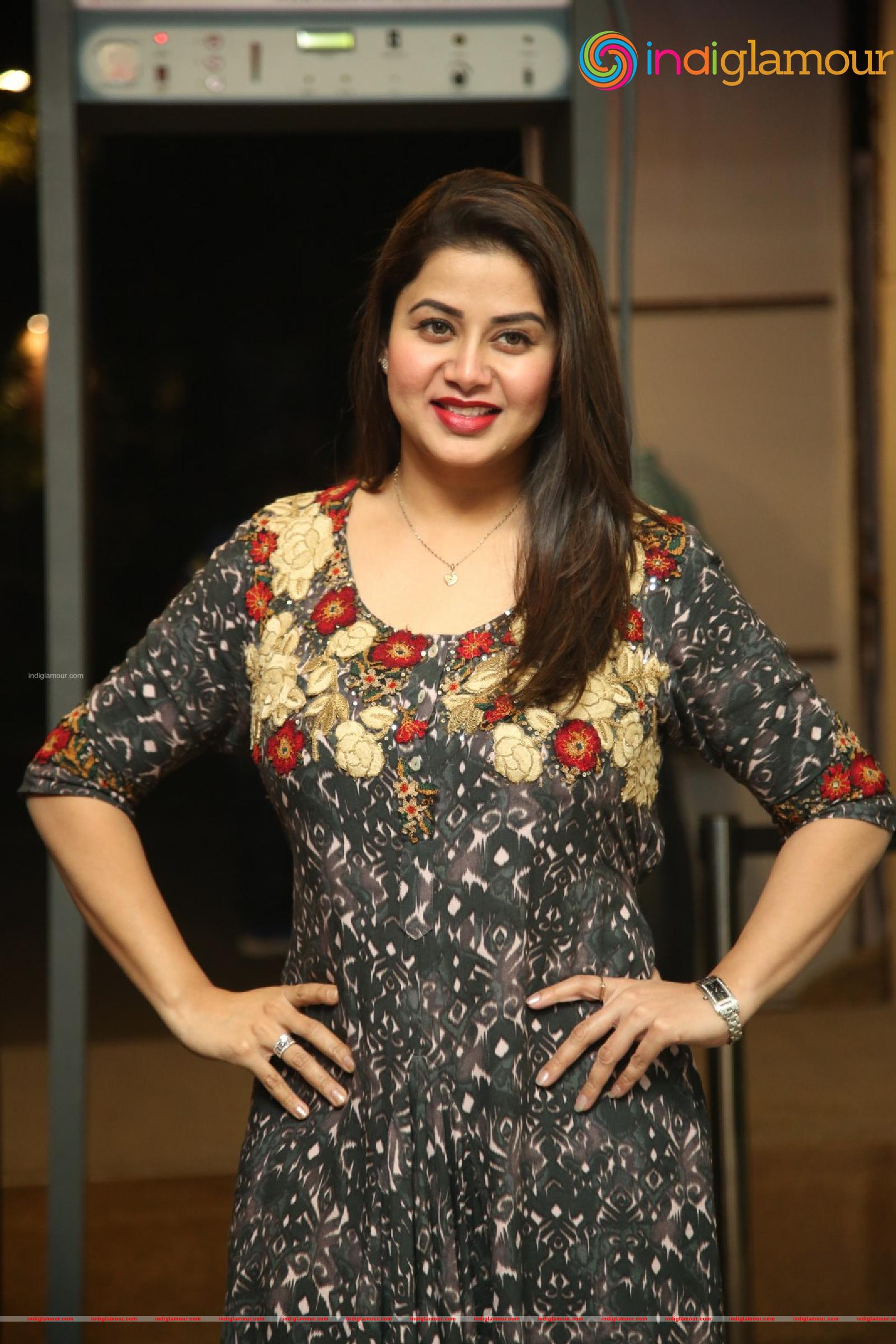 Sangeetha Actress hd photo