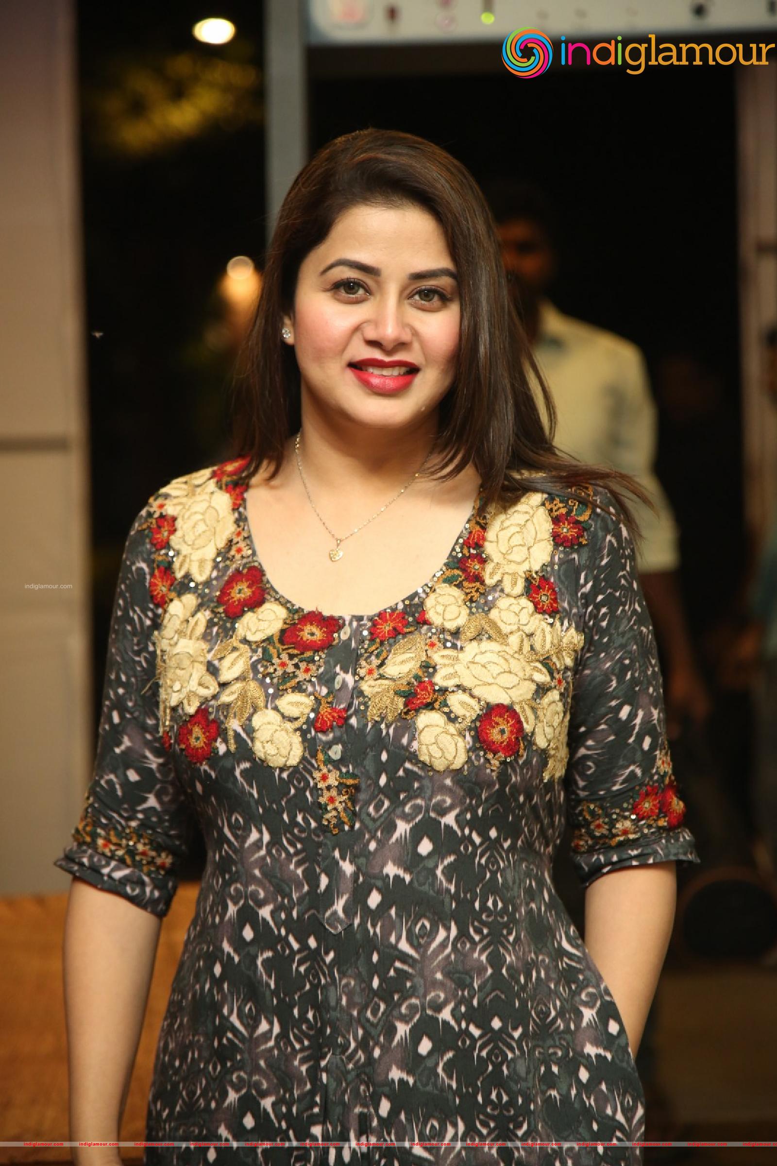 Sangeetha Actress hd photo